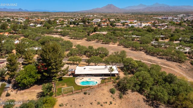 1629 W Meadow Hills Drive, Nogales, AZ 85621