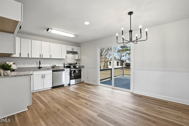 1120 W Pope Street, Benson, NC 27504