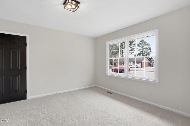 1120 W Pope Street, Benson, NC 27504