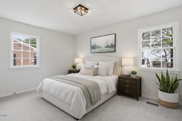 1120 W Pope Street, Benson, NC 27504