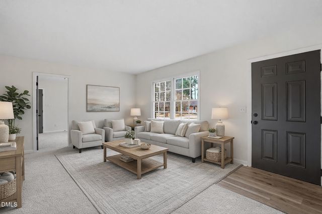 1120 W Pope Street, Benson, NC 27504