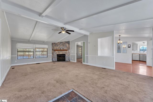 3079 Lakeview Drive, Laurens, SC 29360