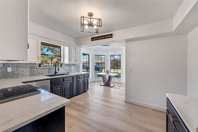 3106 University Drive, Rowlett, TX 75088