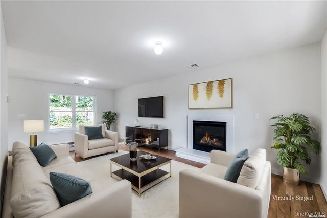 0 Leicester Avenue, Ronkonkoma, NY 11779