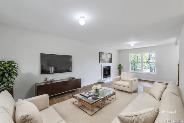 0 Leicester Avenue, Ronkonkoma, NY 11779