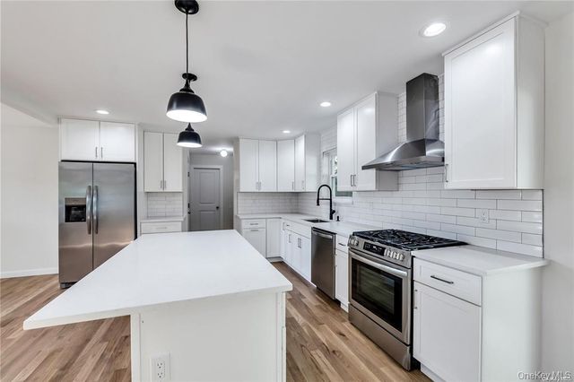 0 Leicester Avenue, Ronkonkoma, NY 11779