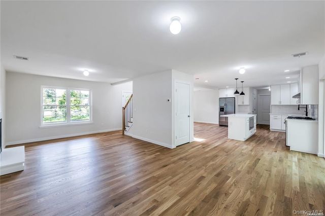 0 Leicester Avenue, Ronkonkoma, NY 11779