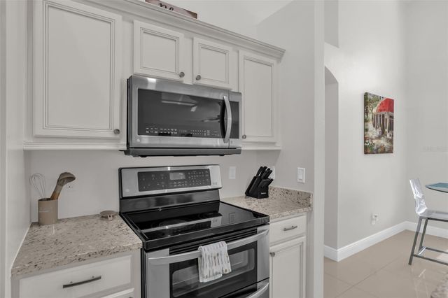 156 BAREFOOT BEACH WAY, Kissimmee, FL 34746