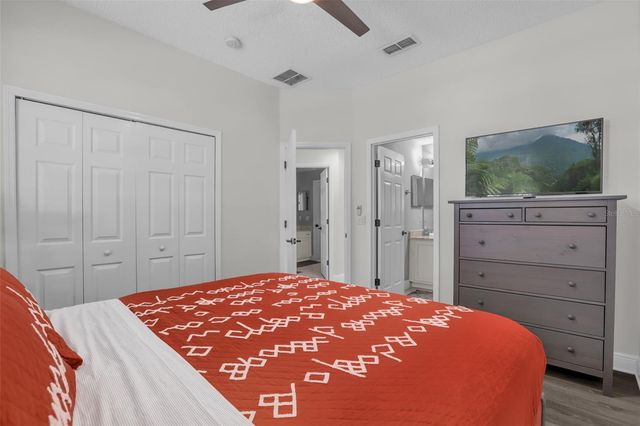 156 BAREFOOT BEACH WAY, Kissimmee, FL 34746