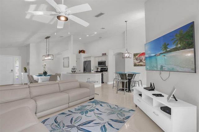 156 BAREFOOT BEACH WAY, Kissimmee, FL 34746