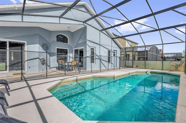 156 BAREFOOT BEACH WAY, Kissimmee, FL 34746