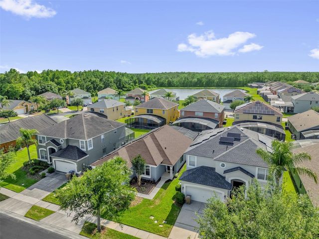 156 BAREFOOT BEACH WAY, Kissimmee, FL 34746