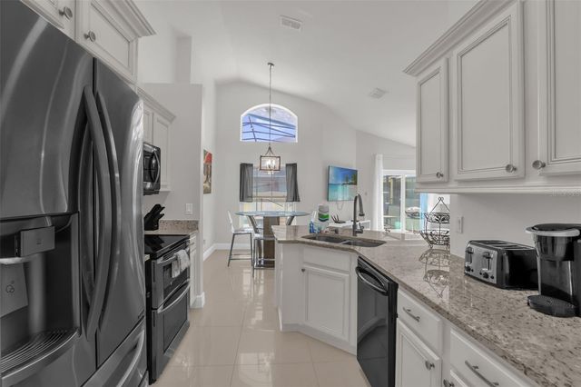 156 BAREFOOT BEACH WAY, Kissimmee, FL 34746