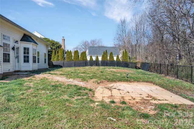 147 Gabriel Drive, Mooresville, NC 28115