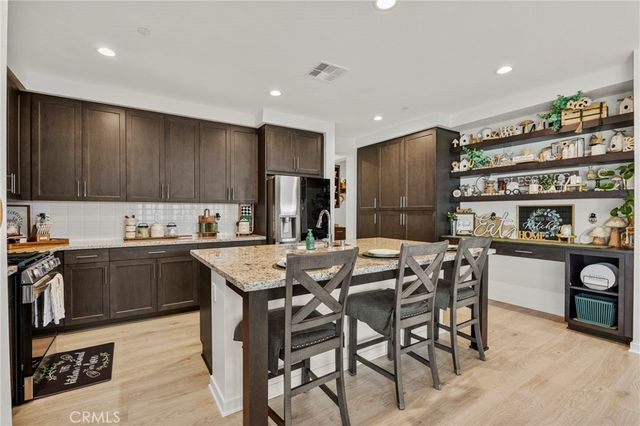 31962 Chagall, Yucaipa, CA 92399