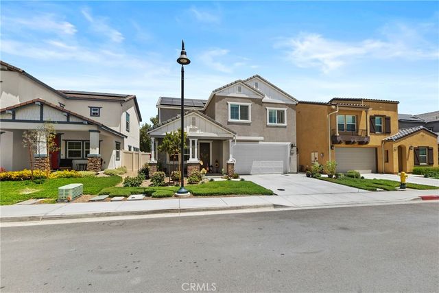 31962 Chagall, Yucaipa, CA 92399