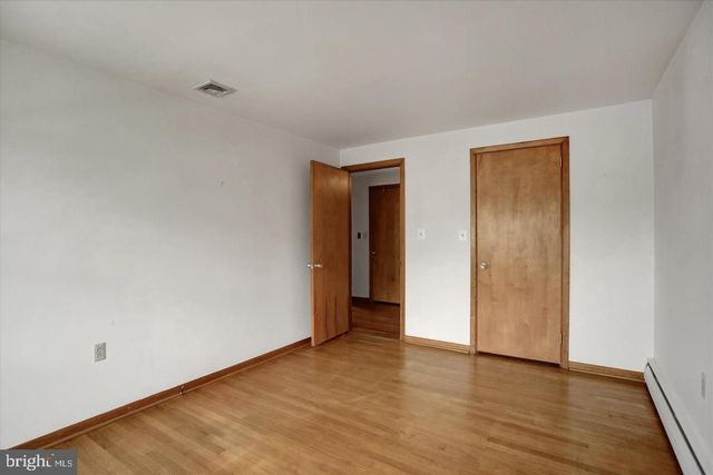 212 E WALNUT STREET, Shiremanstown, PA 17011