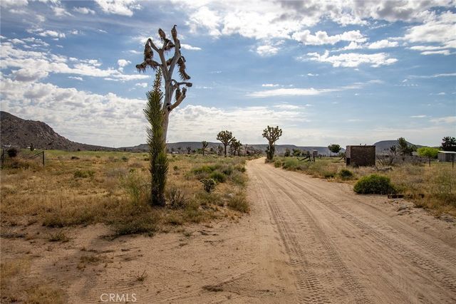 52550 Geronimo Trail, Pioneertown, CA 92268