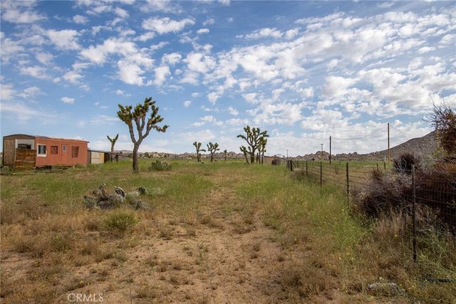 52550 Geronimo Trail, Pioneertown, CA 92268