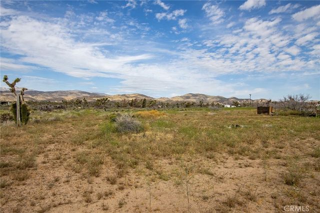 52550 Geronimo Trail, Pioneertown, CA 92268