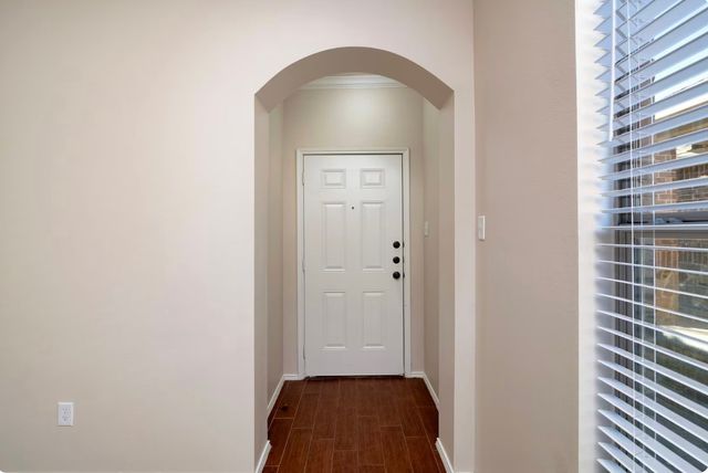 356 & 358 Schirra Court, Lavon, TX 75166