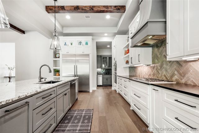 7316 E College Street, Broken Arrow, OK 74014