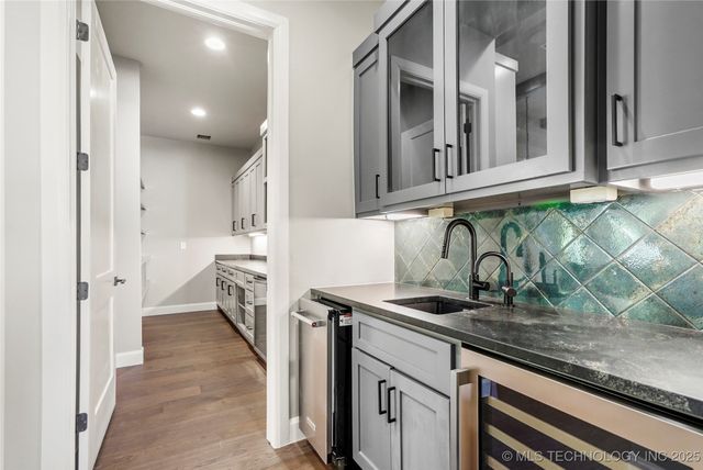 7316 E College Street, Broken Arrow, OK 74014