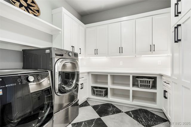 7316 E College Street, Broken Arrow, OK 74014