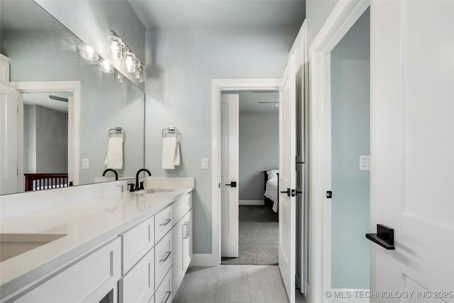 7316 E College Street, Broken Arrow, OK 74014