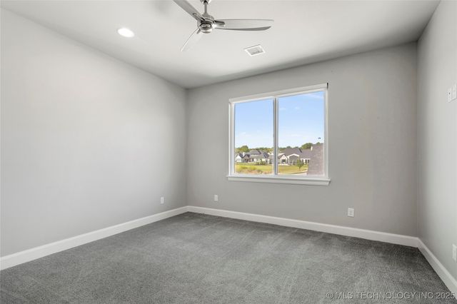 7316 E College Street, Broken Arrow, OK 74014