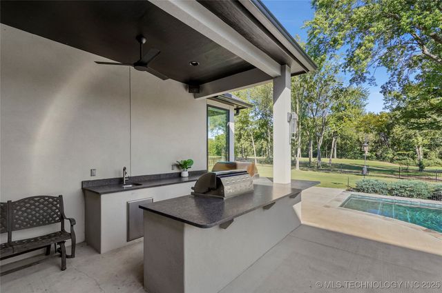 7316 E College Street, Broken Arrow, OK 74014