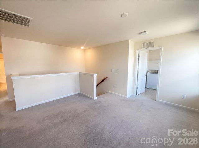 16027 Harbor Hill Drive, Charlotte, NC 28273