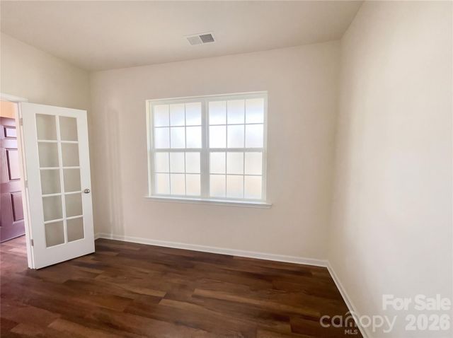 16027 Harbor Hill Drive, Charlotte, NC 28273