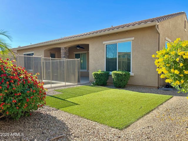 3567 E CHESTNUT Lane, Gilbert, AZ 85298