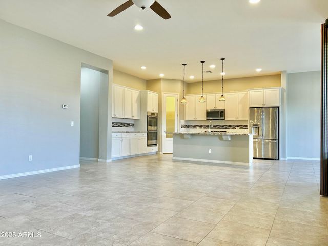 3567 E CHESTNUT Lane, Gilbert, AZ 85298