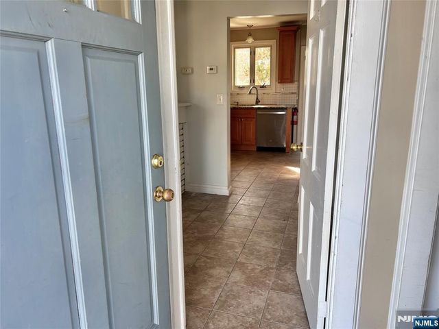 58 Buena Vista Avenue 1, Hawthorne, NJ 07506