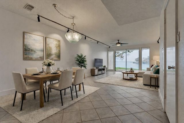 1427 Bowsprit Point, Willis, TX 77318