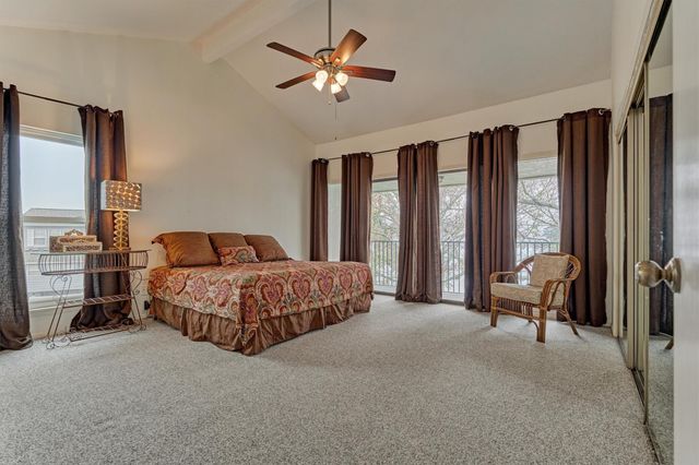 1427 Bowsprit Point, Willis, TX 77318