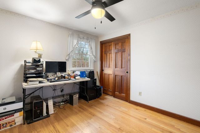 22 Crestshire Drive, Lawrence, MA 01843