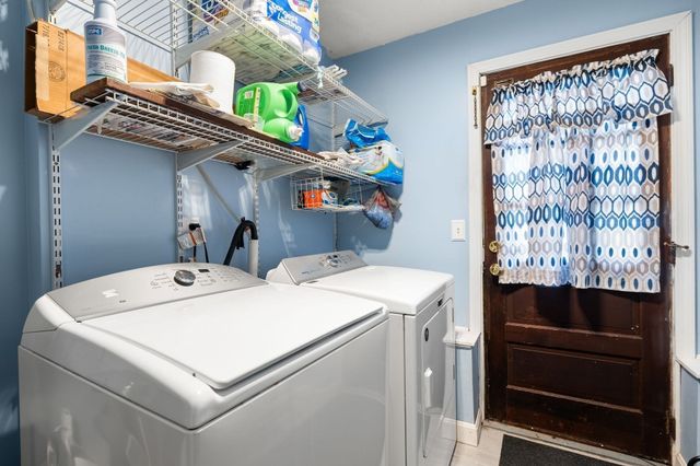 22 Crestshire Drive, Lawrence, MA 01843