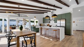 1657 Texas, Costa Mesa, CA 92626