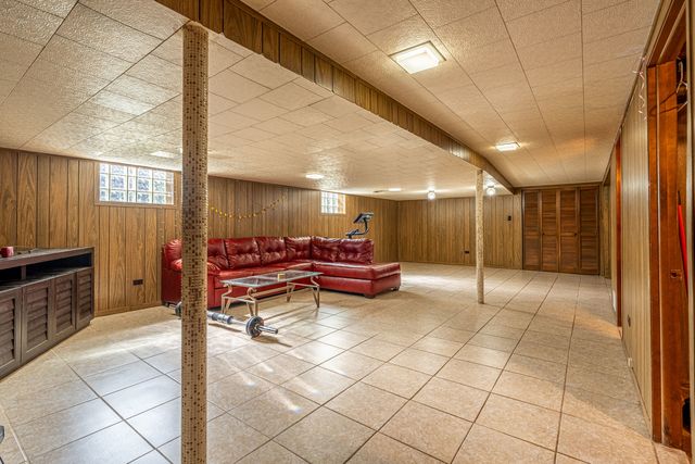3307 E 136th Street, Chicago, IL 60633