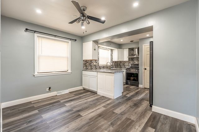 3307 E 136th Street, Chicago, IL 60633