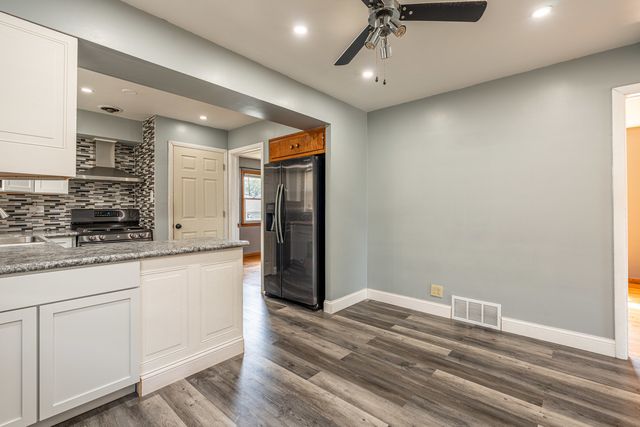 3307 E 136th Street, Chicago, IL 60633