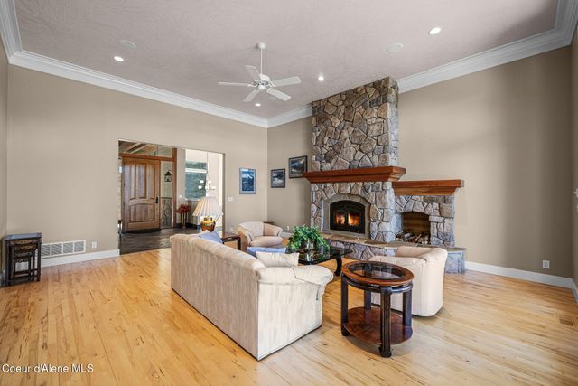 1823 W HULL LOOP, Coeur D'alene, ID 83814