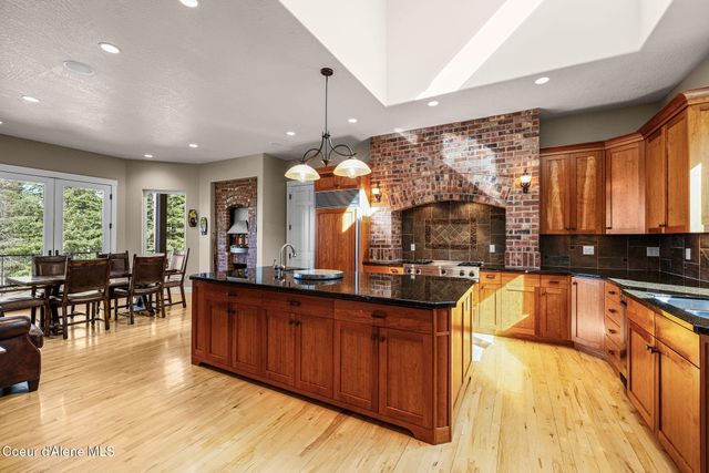 1823 W HULL LOOP, Coeur D'alene, ID 83814