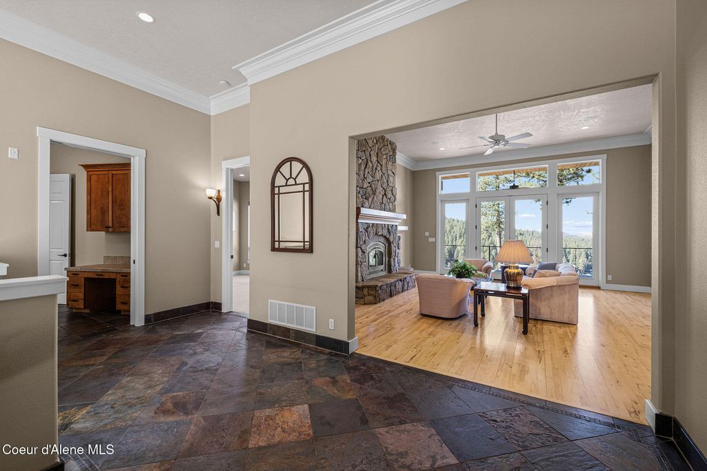 1823 W HULL LOOP, Coeur d'Alene, ID 83814 photo 18