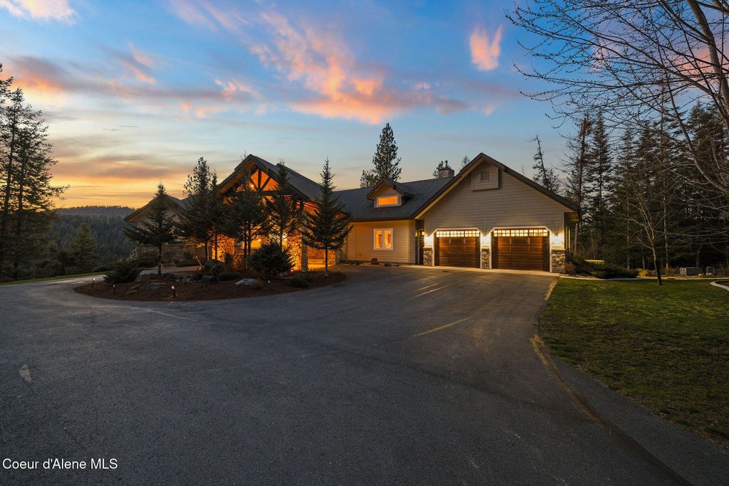 1823 W HULL LOOP, Coeur d'Alene, ID 83814 photo 2