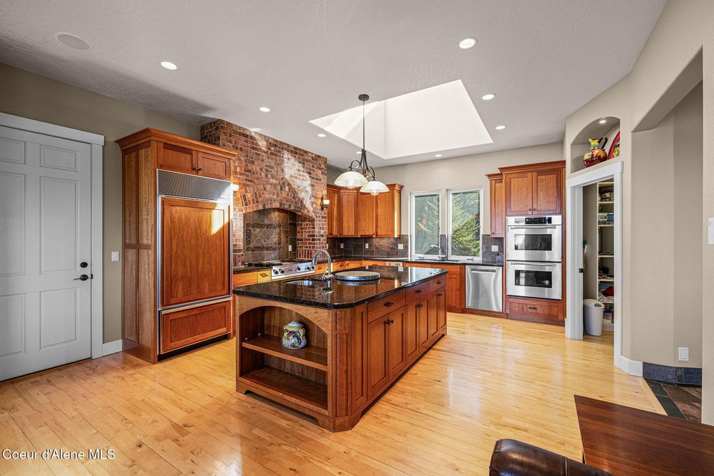 1823 W HULL LOOP, Coeur d'Alene, ID 83814 photo 5