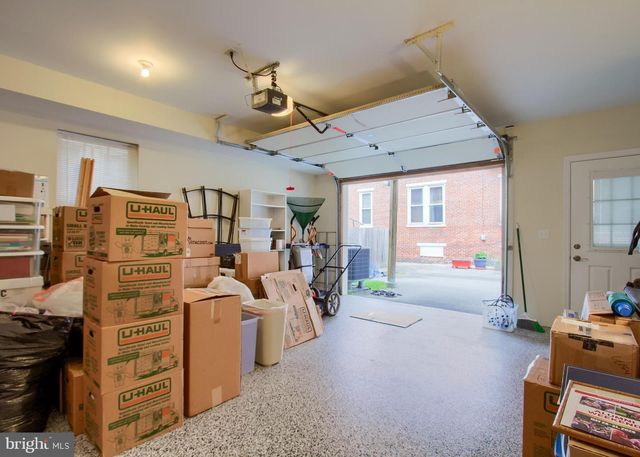 2003 GREEN ST, Harrisburg, PA 17102